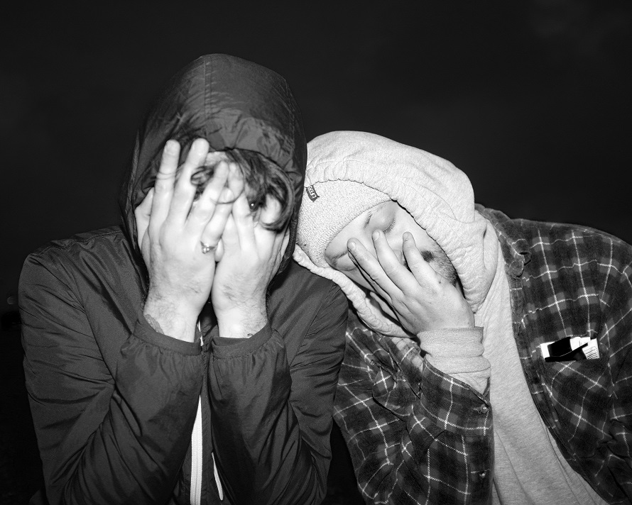 UK noise-rock/punk duo consuumer unleashes new raw EP